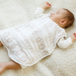 10mois 日本質感嬰兒服飾,用品